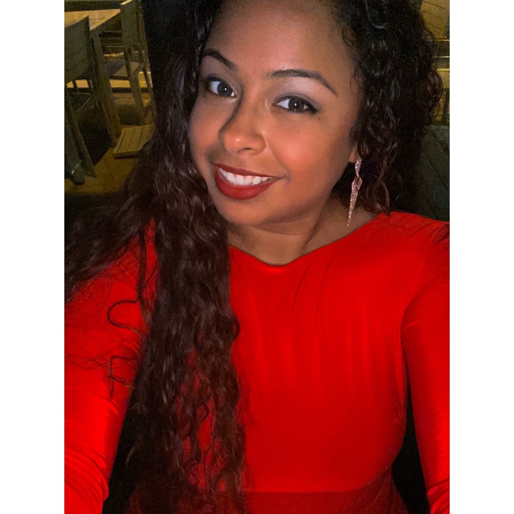 Meet your Posher, Antuanette